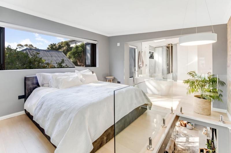 To Let 2 Bedroom Property for Rent in Green Point Western Cape
